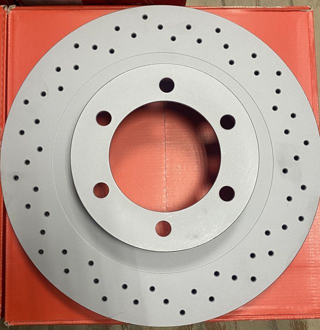 Тормозной диск Zimmermann Sport Coat Z. Артикул 590.2586.52