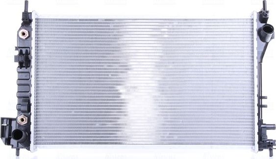 Радиатор охлаждения двигателя Nissens для Saab 9-3 II 2005-2015. Артикул 630703
