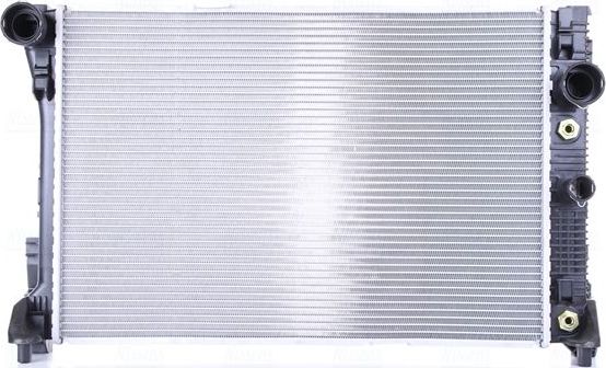 Радиатор охлаждения двигателя Nissens для Mercedes-Benz GLK-Класс I (X204) 2008-2015. Артикул 67168