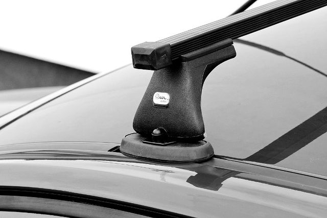 Багажник на крышу Amos Koala на штатные места для BMW 3 E90 седан 2005-2011 (Прямоугольные дуги). Артикул K-D-o1.07