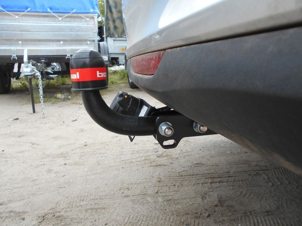 Фаркоп Oris (ранее Bosal) для Lada Granta седан, лифтбек 2016-2026. Артикул 1237-A