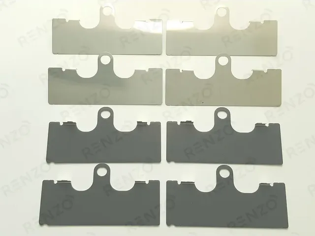 Комплект противоскрипных пластин (Renzo). Артикул BSS063