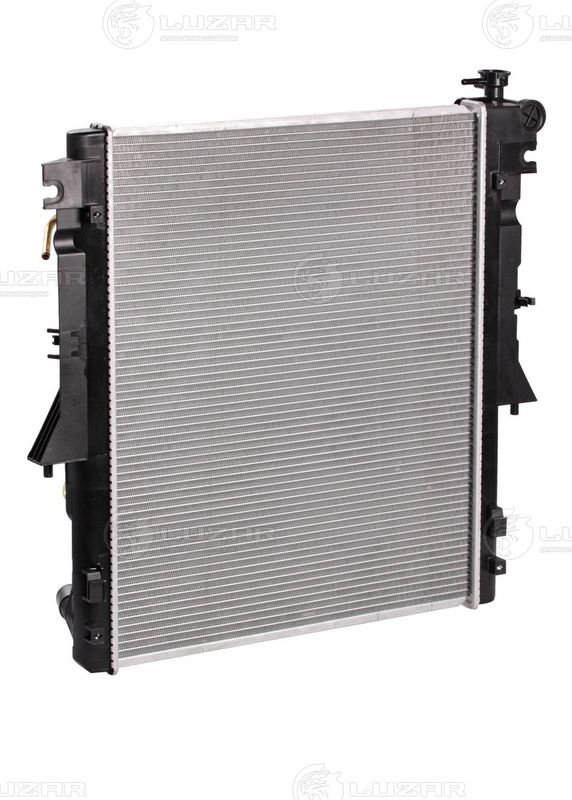 Радиатор охлаждения двигателя Luzar для Fiat Fullback I 2016-2026. Артикул LRc 11150