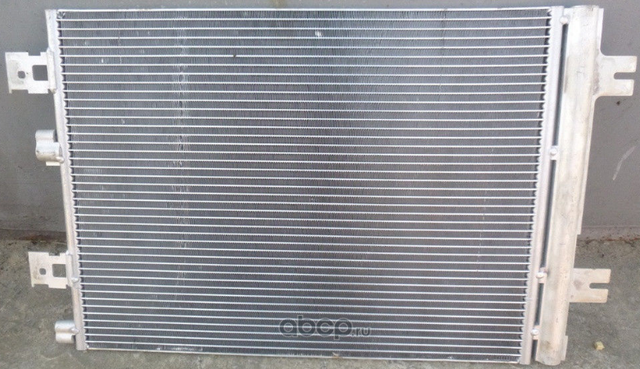 Радиатор кондиционера (конденсатор) Renault. Артикул 921007794R