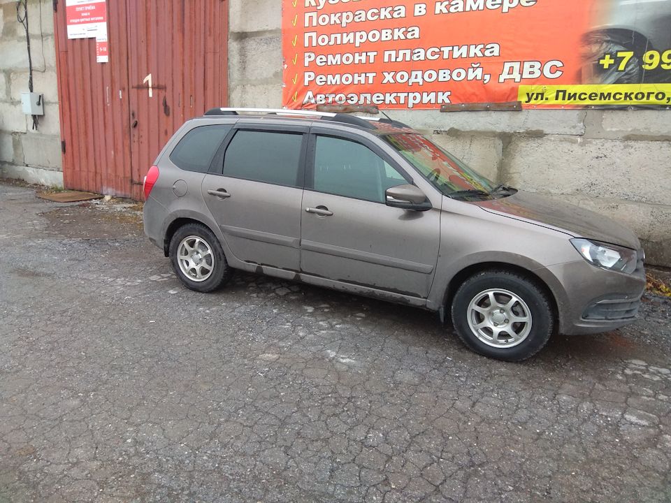 Дефлекторы Cobra Tuning для окон Lada Granta универсал (в т.ч. Сross) 2018-2026. Артикул V0058