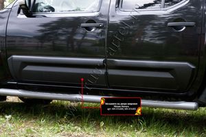 Молдинги широкие Русская Артель на двери Nissan Navara D40 2004-2010. Артикул MN-076802