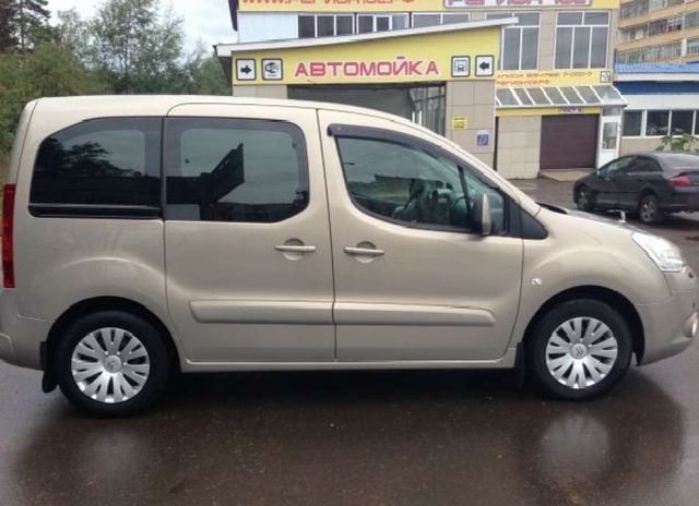 Дефлекторы Cobra Tuning для окон Citroen Berlingo II 3-дв. 2008-2019. Артикул C41209