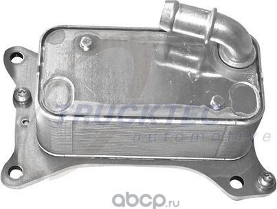 Радиатор масляный (маслоохладитель) для двигателя Trucktec Automotive. Артикул 02.18.102