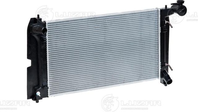 Радиатор охлаждения двигателя Luzar для Toyota Corolla E120, E130 2001-2008. Артикул LRc 191D2