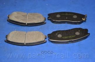КОЛОДКИ ТОРМОЗНЫЕ ПЕРЕДНИЕ (Parts-Mall). Артикул PKA031