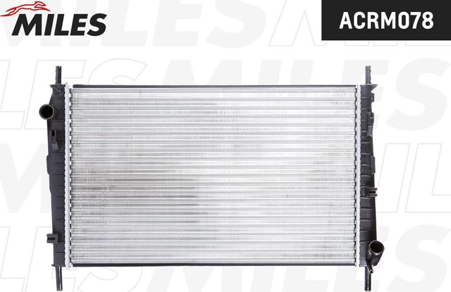 Радиатор охлаждения двигателя Miles для Ford Mondeo III 2000-2007. Артикул ACRM078