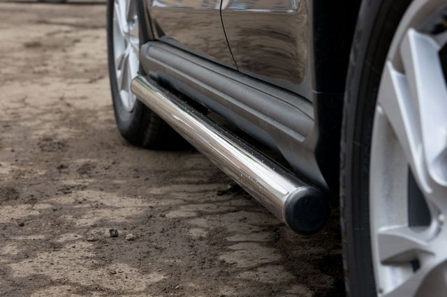 Защита порогов RusStal труба d63 (вариант 2) для Citroen C-Crosser 2007-2013. Артикул CCT-0001702