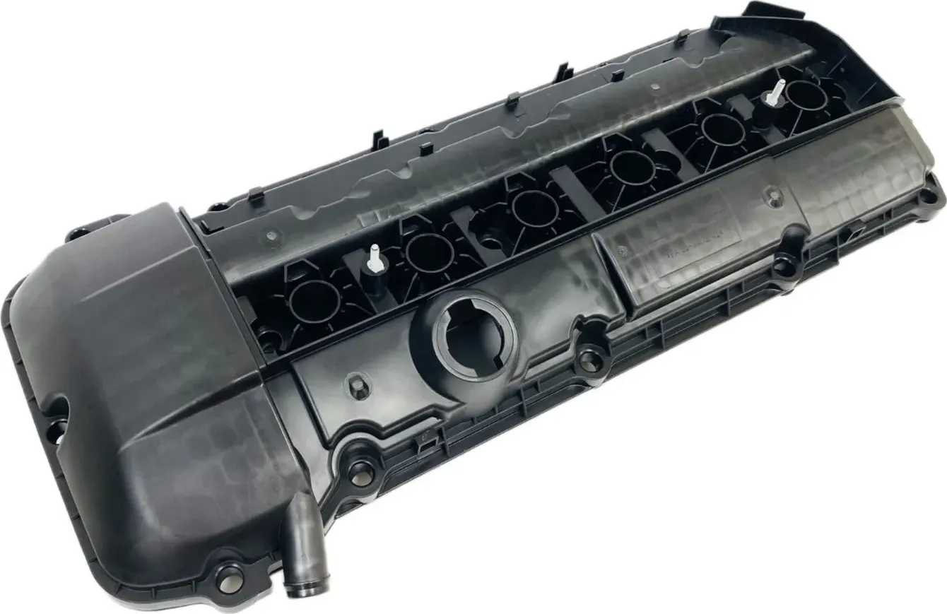 Крышка клапанная (Ukorauto). Артикул U0403035