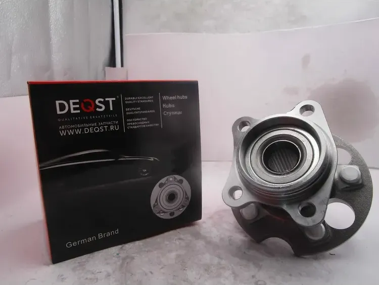 Ступица с подшипником в сборе задняя LEXUS RX330 2003 - 2009 (Deqst) Deqst. Артикул 107055