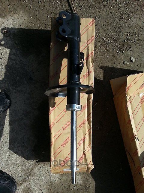 Амортизатор Toyota. Артикул 4851080015
