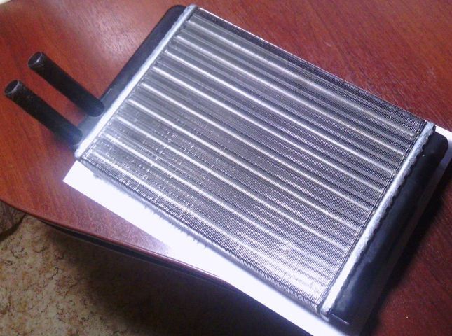 Радиатор отопителя (печки) AVA. Артикул VO6096