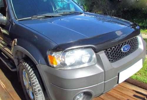 Дефлектор SIM для капота Ford Maverick II 2000-2007. Артикул SFOMAV0412