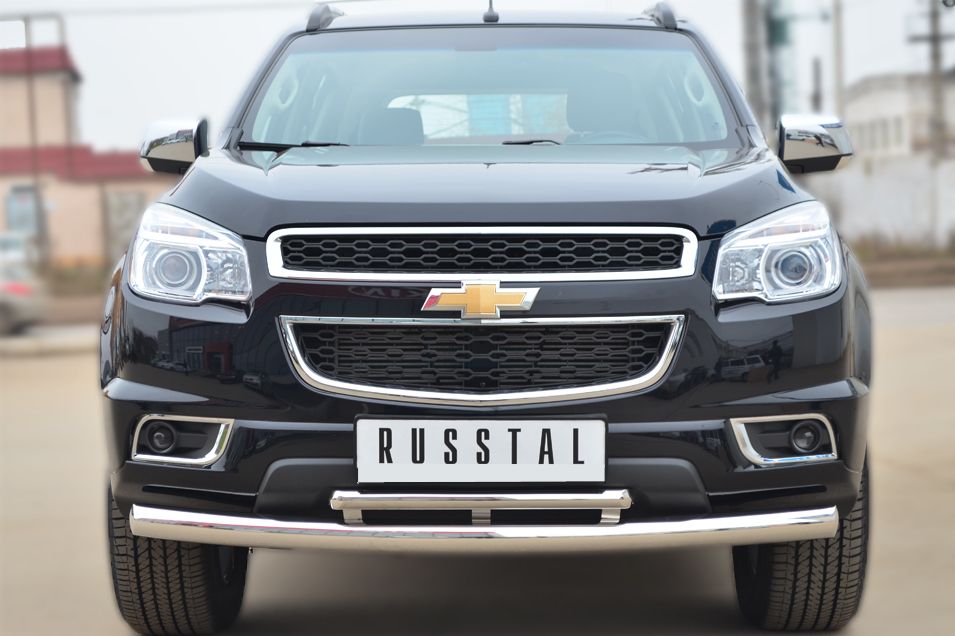 Защита RusStal переднего бампера d76 (дуга) d42 (дуга) для Chevrolet TrailBlazer II 2012-2016. Артикул CTRZ-001507