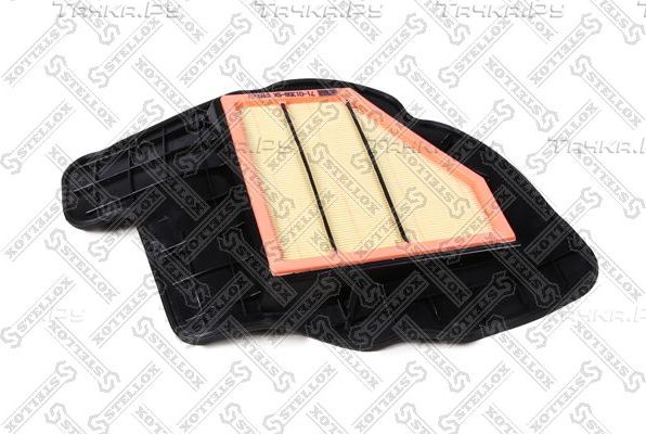 Воздушный фильтр Stellox для BMW X5 II (E70) 2010-2013. Артикул 71-01358-SX