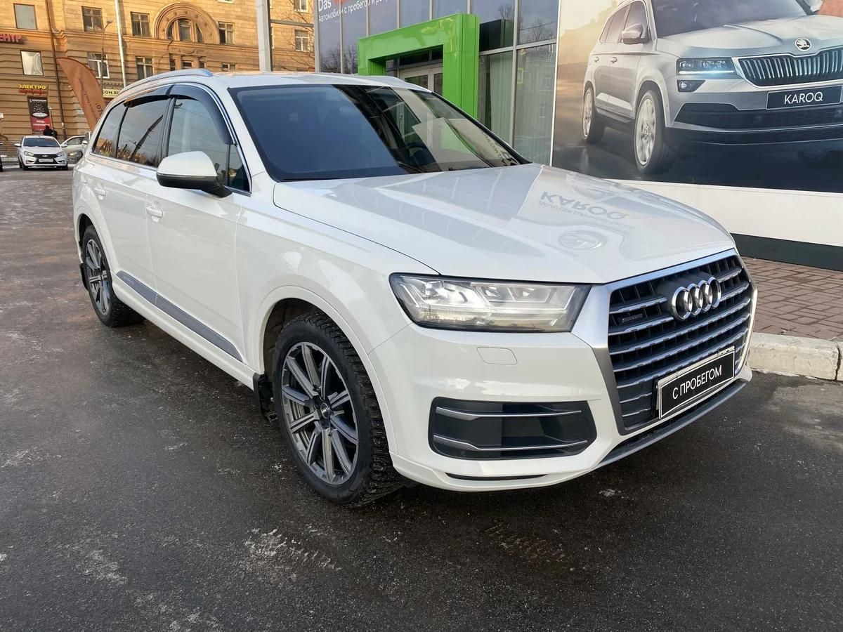 Дефлекторы Cobra Tuning для окон (c хром. молдингом) Audi Q7 II 2015-2026. Артикул A12915CR