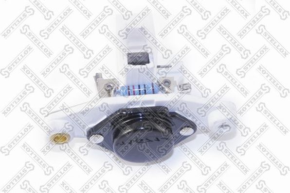 Реле-регулятор напряжения генератора Stellox. Артикул 06-71671-SX