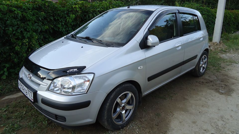 Дефлектор VT52 для капота Hyundai Getz 2002-2005. Артикул HYD05VT