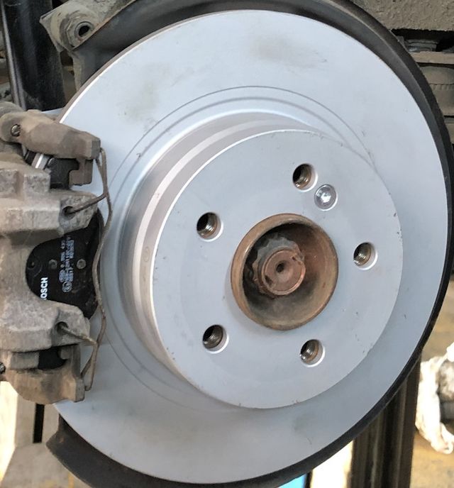 Тормозной диск Bosch. Артикул 0 986 479 410