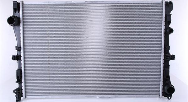 Радиатор охлаждения двигателя Nissens. Артикул 627029