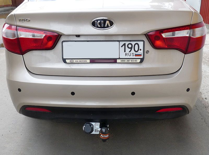 Фаркоп AvtoS для Kia Rio III седан 2011-2017. Артикул KI 22