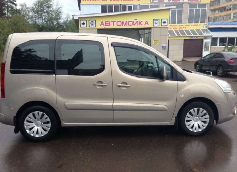 Дефлекторы Cobra Tuning для окон Citroen Berlingo II 3-дв. 2008-2019. Артикул C41209