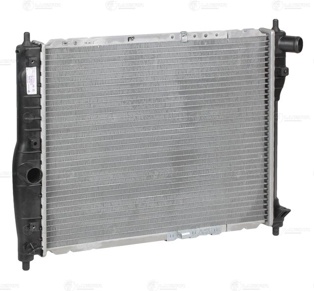 Радиатор охлаждения двигателя Luzar для Daewoo Lanos 1997-2008. Артикул LRc 0563b