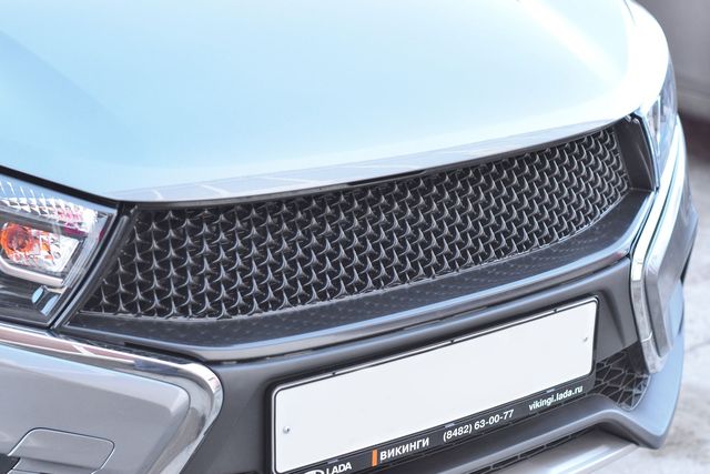 Защитная решетка радиатора PT Group (ABS) для Lada Vesta, Vesta SW Cross (Exclusive/Luxe) 2015-2026. Артикул 01420501