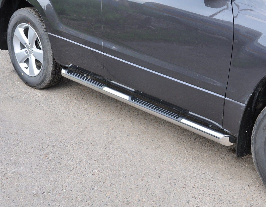 Защита порогов "RusStal" труба d76 с накладками (вариант 1) для Suzuki Grand Vitara 5-дв. 2008-2012. Артикул SNT-0010291