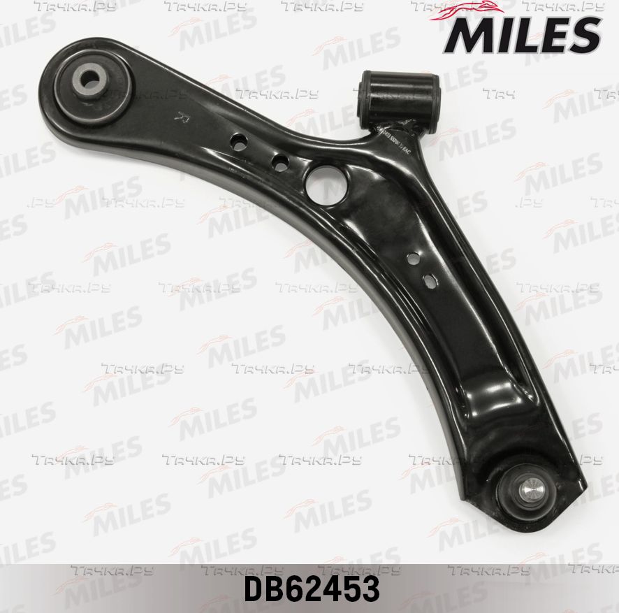 Поперечный рычаг передней подвески Miles правый для Fiat Sedici 2006-2014. Артикул DB62453