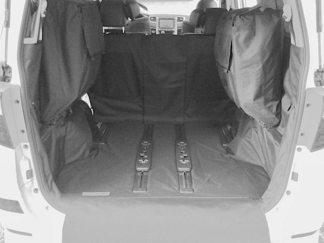 Защитный чехол AUTOSMSTUDIO "Maxi" в багажник автомобиля для Toyota Alphard III 2015-2023, черный. Артикул TP-TAL26-MAXI-BL