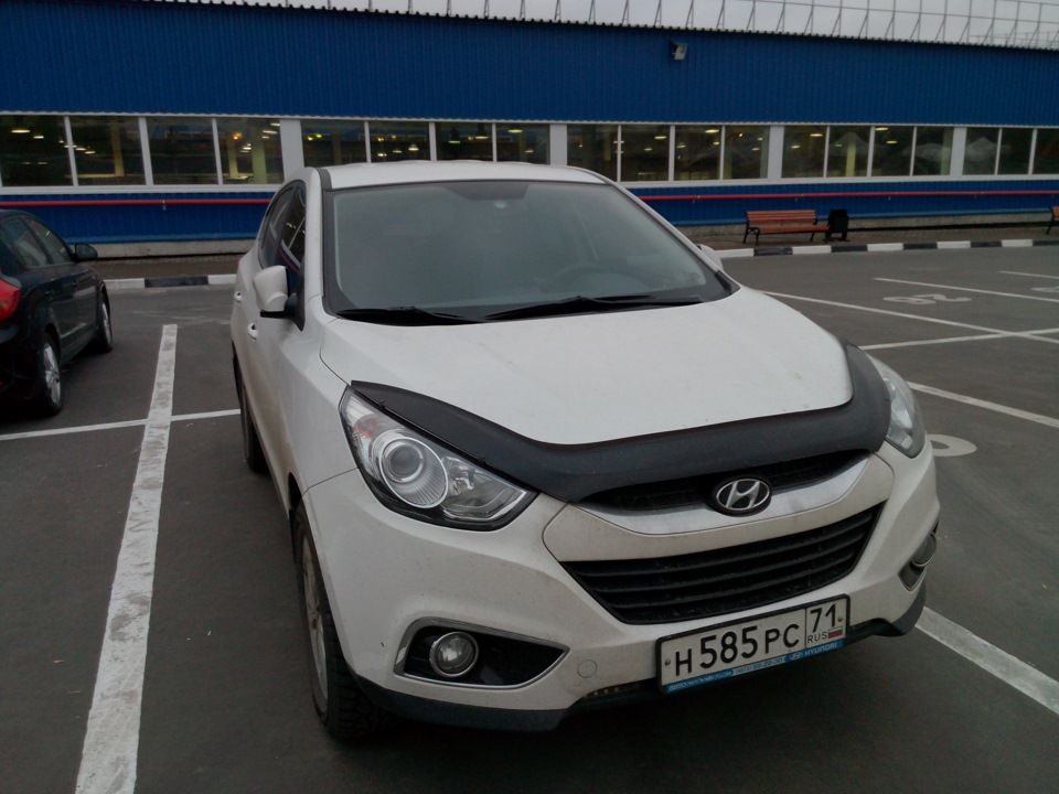 Дефлектор Vip-Tuning для капота Hyundai ix35 2010-2015. Артикул HYD10