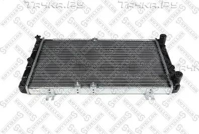 Радиатор охлаждения двигателя Stellox. Артикул 10-26952-SX
