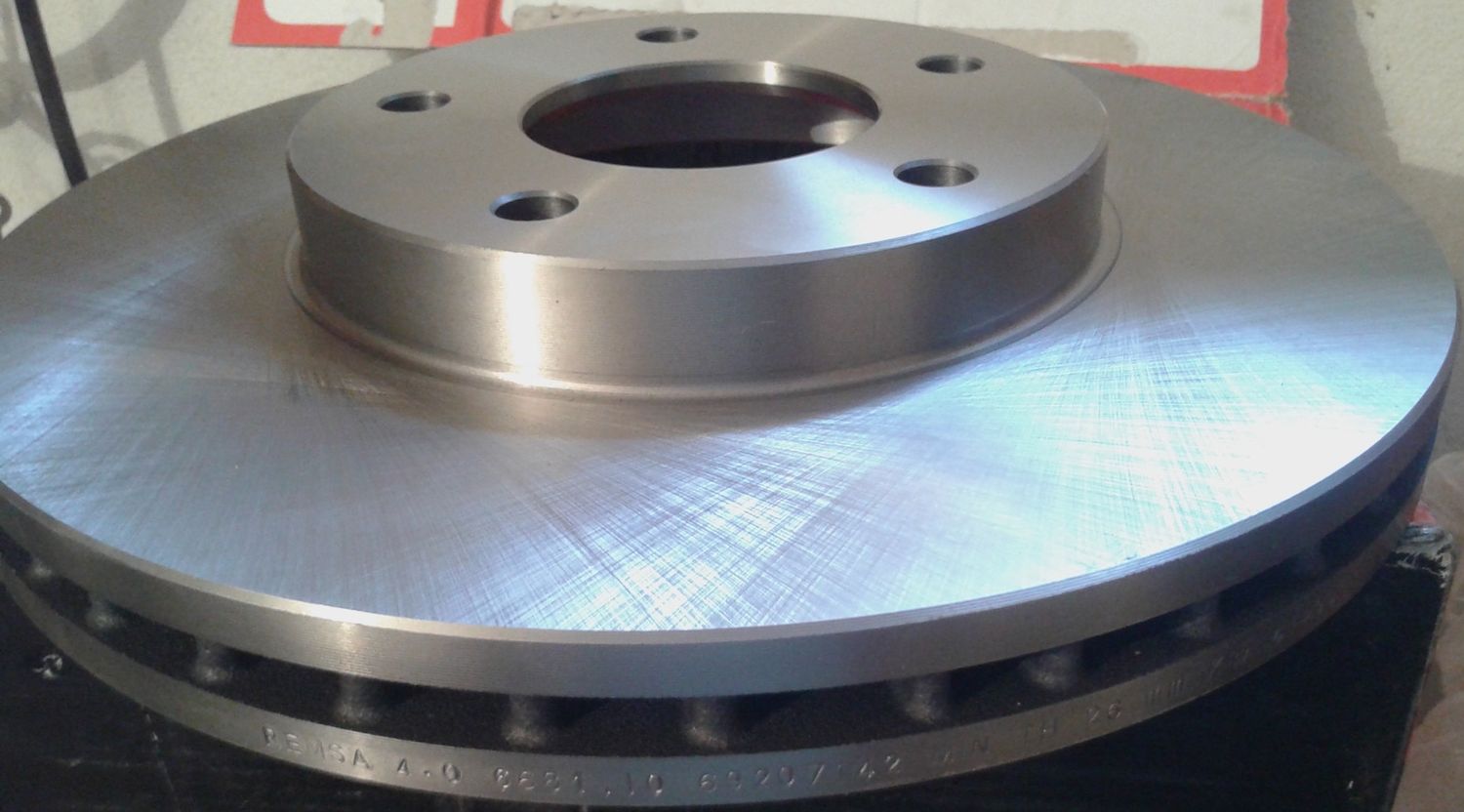 Тормозной диск RoadHouse. Артикул 6681.10