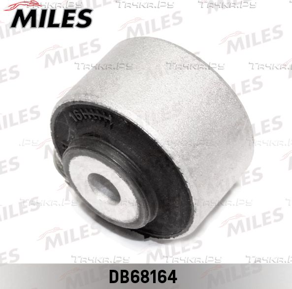 Сайлентблок переднего рычага подвески Miles правый/левый верхний внутренний для Audi S8 III (D4) 2012-2018. Артикул DB68164