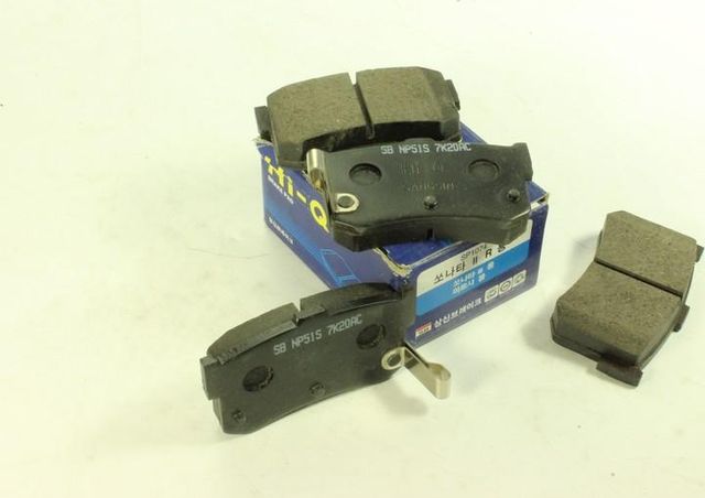 Тормозные колодки Sangsin Hi-Q. Артикул SP1074