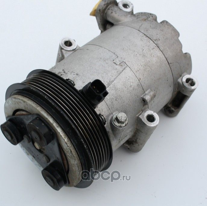 Компрессор кондиционера Ford. Артикул 1444893