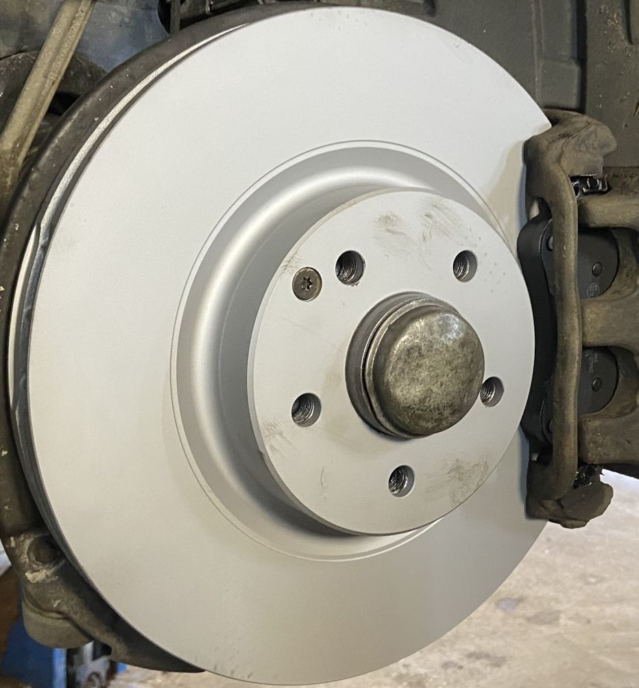 Тормозной диск Bosch. Артикул 0 986 479 332