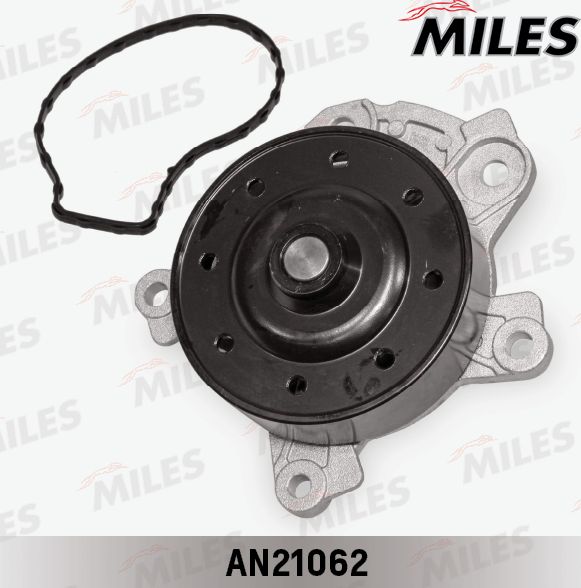 Помпа (водяной насос) Miles для Toyota Corolla E140, E150 2006-2014. Артикул AN21062