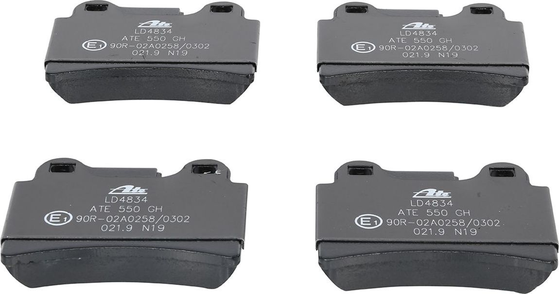 Тормозные колодки ATE Ceramic. Артикул 13.0470-4834.2