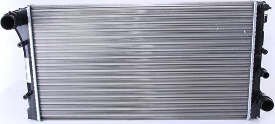 Радиатор охлаждения двигателя Nissens. Артикул 617847