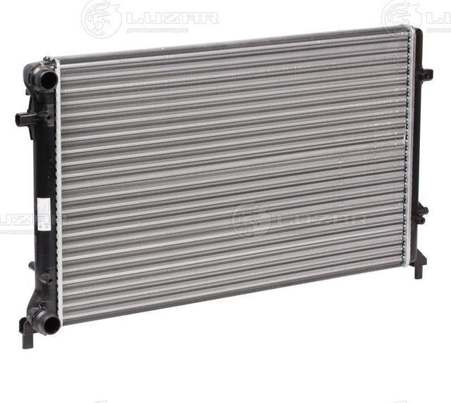 Радиатор охлаждения двигателя Luzar (алюминий). Артикул LRc 18K0