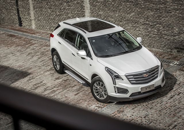 Пороги алюминиевые Rival Bmw-Style круг для Cadillac XT5 2016-2019 2019-2026. Артикул D193AL.0801.1