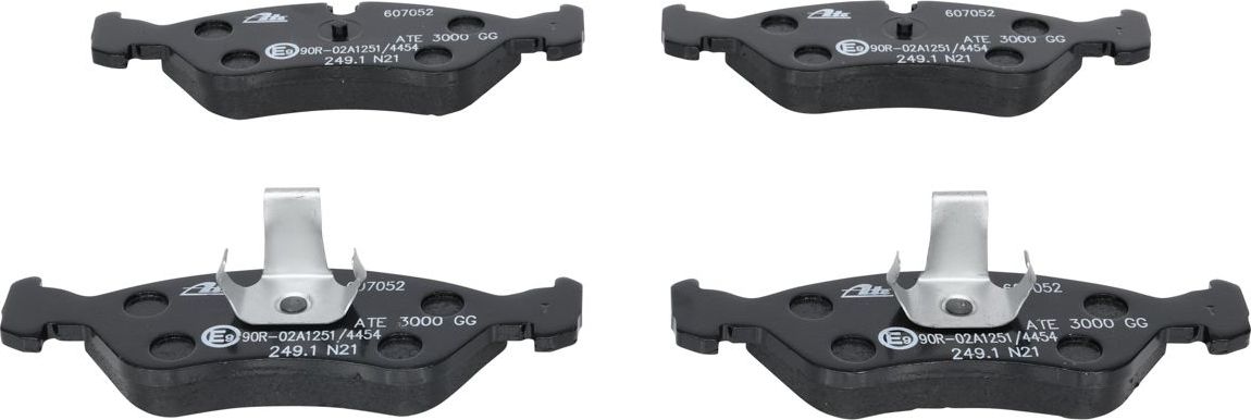Тормозные колодки ATE. Артикул 13.0460-7052.2
