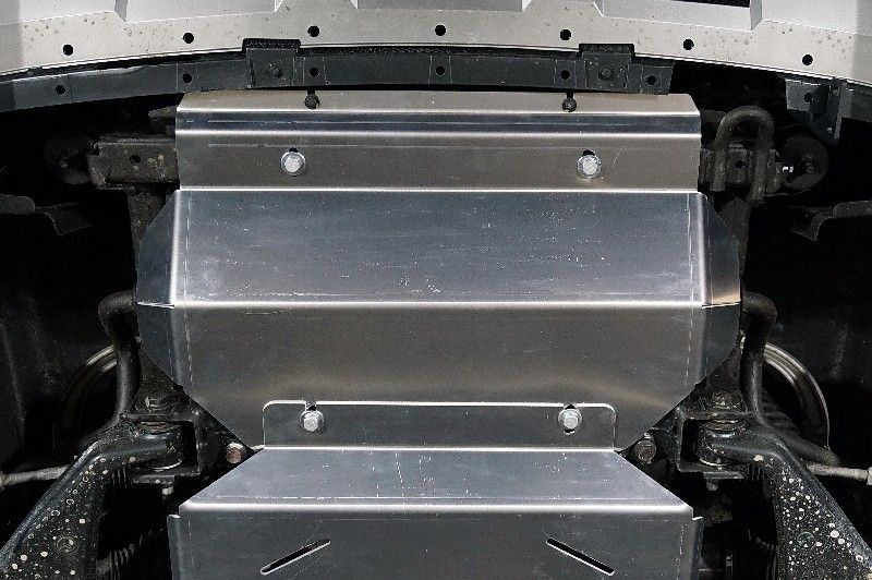 Защита алюминиевая ТСС (4 мм) для радиатора Tank 500 2023-2026. Артикул ZKTCC00622