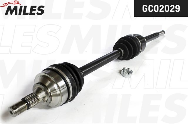 Полуось (привод в сборе, приводной вал) Miles передняя правая для Peugeot 307 I 2000-2009. Артикул GC02029